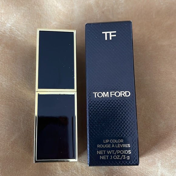 TOM FORD lipstick.# 09 true color. - Picture 5 of 6